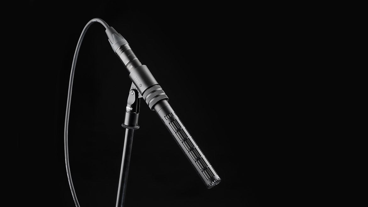 2017-shotgun-microphone-with-holder-on-stand-right-black-background-1170×660 DPA 2017 Shotgun Microphone